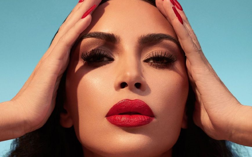 Here are five things you should understand about red lipstick.