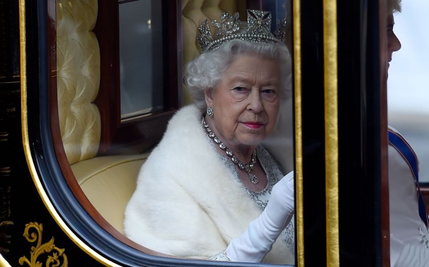 How will London Fashion Week change now that the Queen has died?