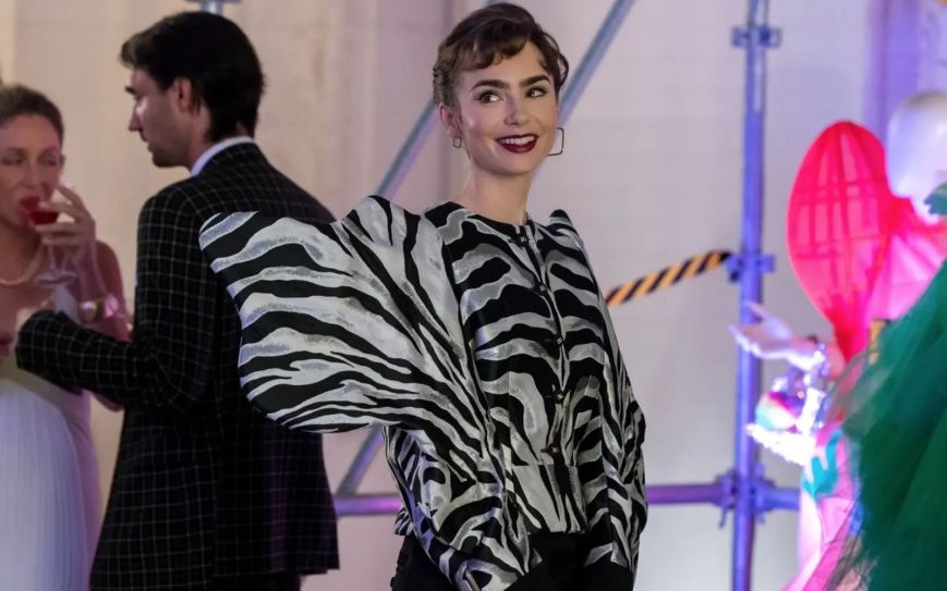 What can we anticipate from Emily’s outfits in season 3?