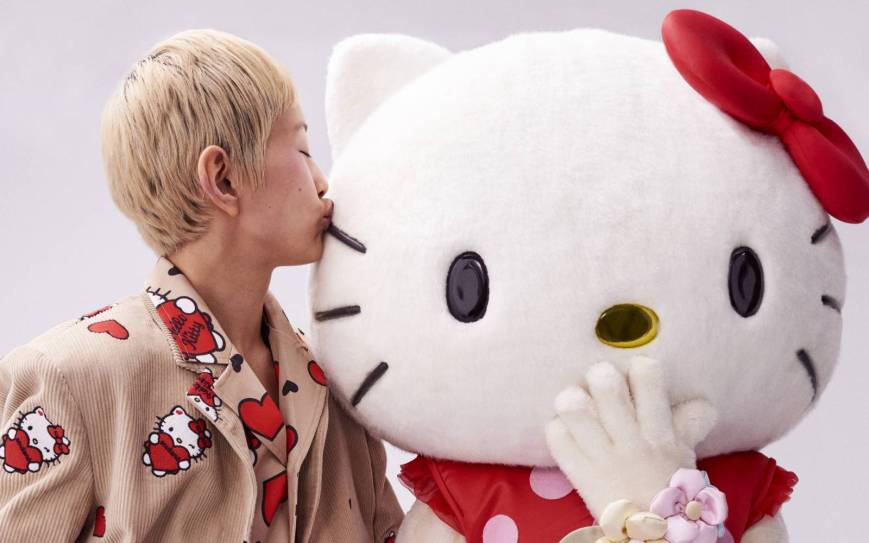 The sweetest SS23 collaboration is Soulland x Hello Kitty.