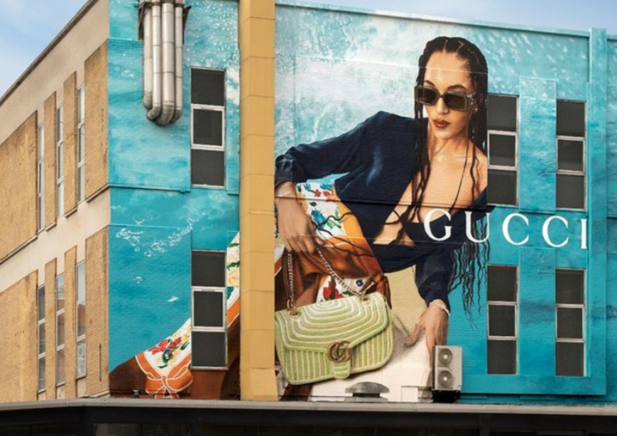 GUCCI’S ALGAE-BASED TEXTILES: PIONEERING SUSTAINABLE FASHION INNOVATION