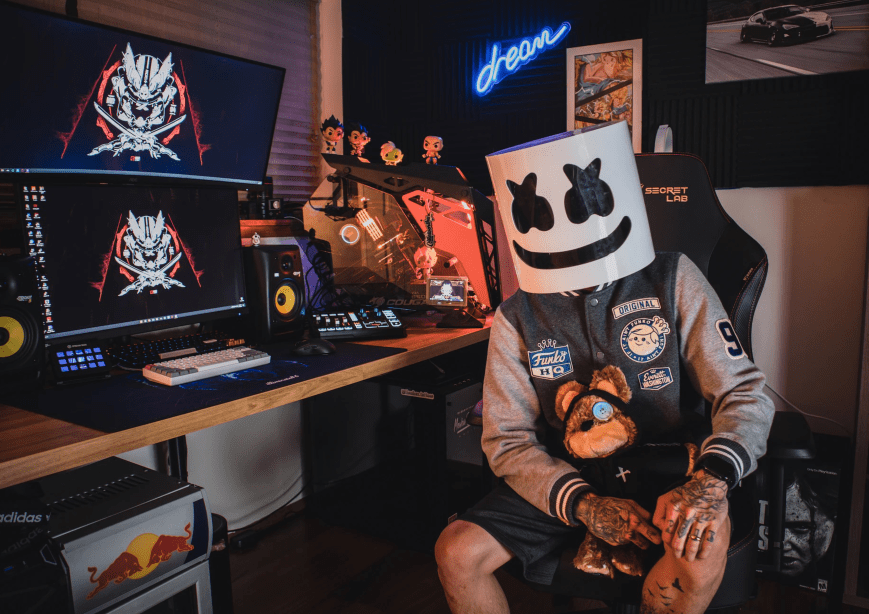 EXPLORING THE EVOLUTION OF TWITCH: FROM ITS ROOTS TO THE PRESENT DAY