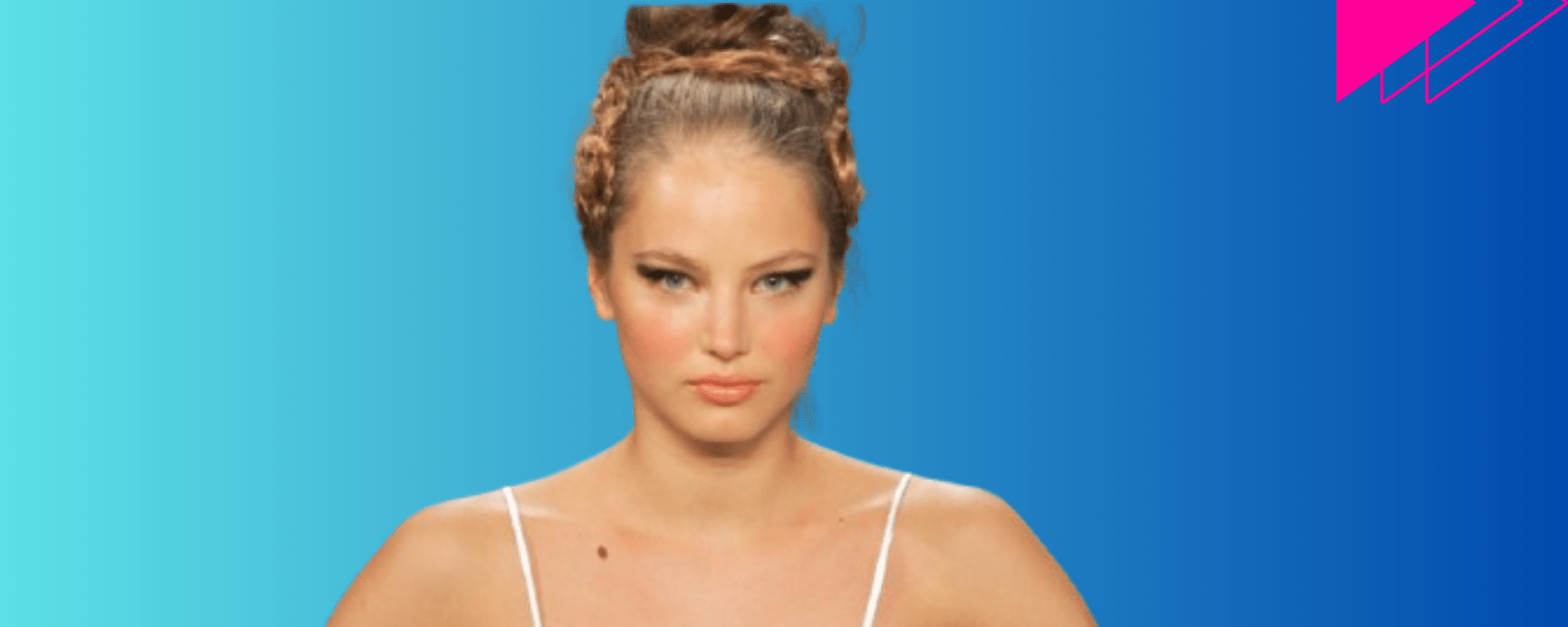 Archival photo of model Ruslana Korshunova during her fashion career, referenced in discussions about her name appearing in Jeffrey Epstein’s 2006 flight logs and the 2024 unsealed court documents.