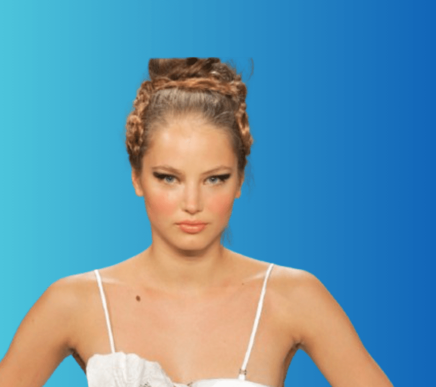 Archival photo of model Ruslana Korshunova during her fashion career, referenced in discussions about her name appearing in Jeffrey Epstein’s 2006 flight logs and the 2024 unsealed court documents.